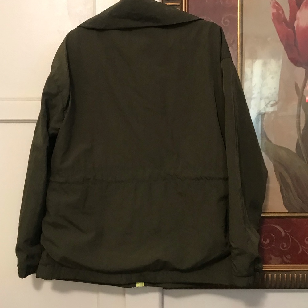 Girl Jacket ๐ง๐ผ - Picture 5 of 5